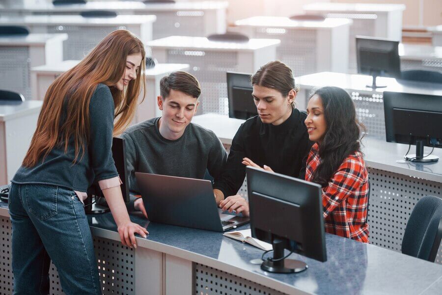 Best Computer Classes & Spoken English Institute in Greater Noida